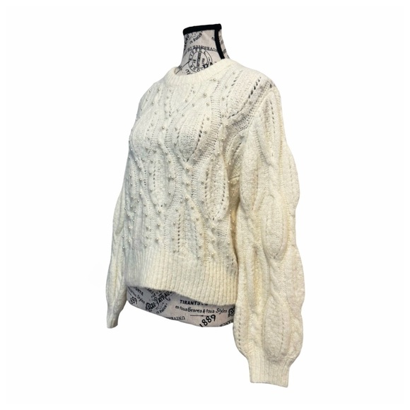 Boundary & Co. Crewneck Cable Knit Sweater. White. Medium - Picture 5 of 11